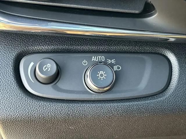 2026 Buick NV Preferred FWD