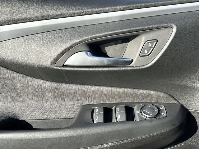 2026 Buick NV Preferred FWD