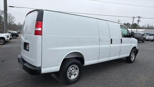 2026 Chevrolet Express Cargo Van 2500 Extended Wheelbase, WT, RWD
