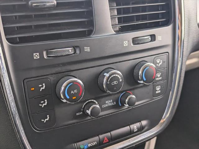 2016 Dodge Grand Caravan SE