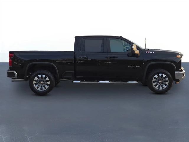 2026 Chevrolet Silverado 2500HD Crew Cab, Standard Bed, LT, 4WD