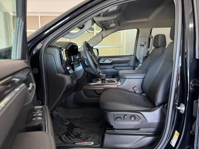 2025 Chevrolet Silverado 1500 4WD Crew Cab Short Bed RST