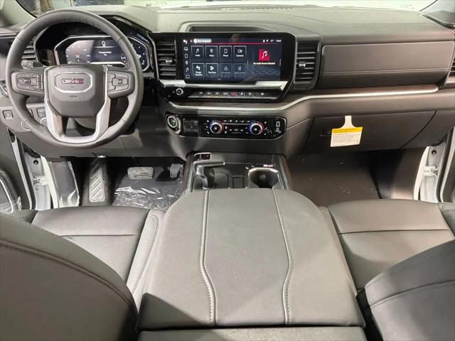 2026 GMC Sierra 1500 Crew Cab, Short Bed, SLT, 4WD