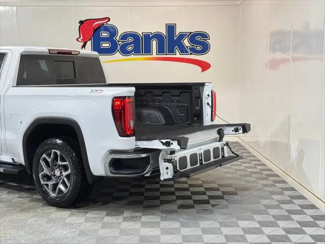 2026 GMC Sierra 1500 Crew Cab, Short Bed, SLT, 4WD