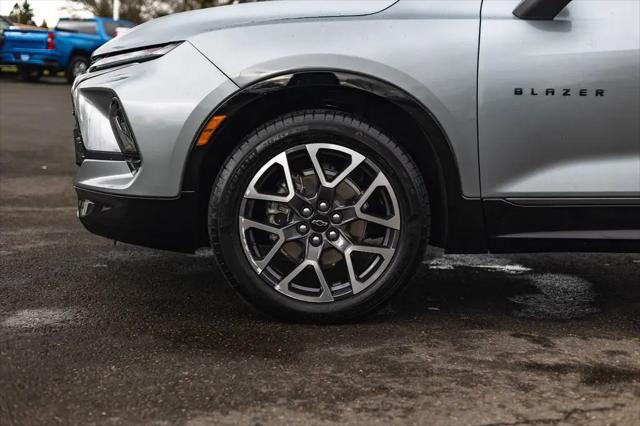 2025 Chevrolet Blazer AWD RS