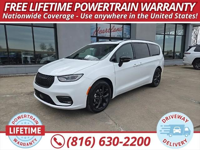 2026 Chrysler Pacifica Select for sale in Excelsior Springs, MO