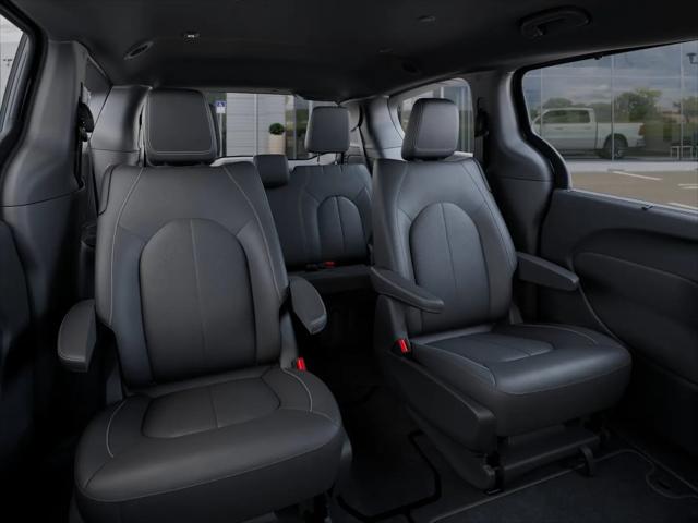 2026 Chrysler Pacifica Select AWD