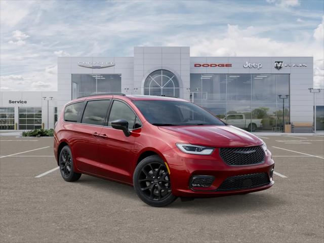 2026 Chrysler Pacifica Select AWD