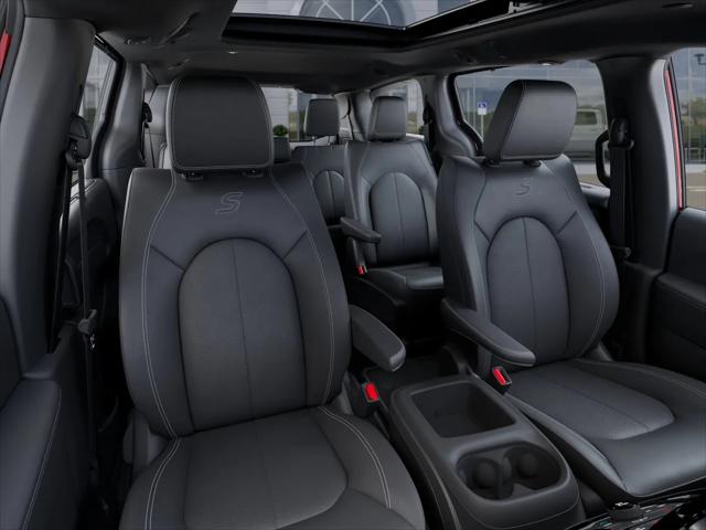 2026 Chrysler Pacifica Select AWD