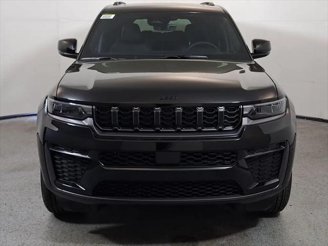 2026 Jeep Grand Cherokee L Altitude 4x2