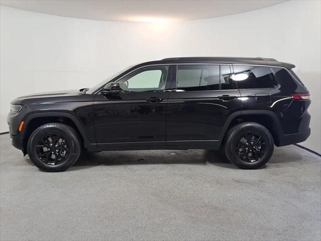 2026 Jeep Grand Cherokee L Altitude 4x2