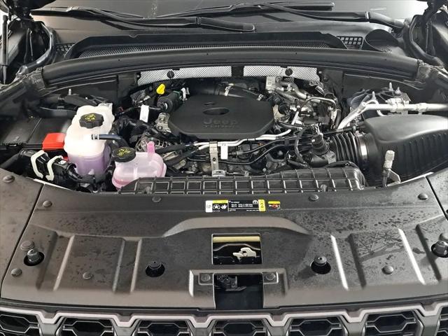 2026 Jeep Grand Cherokee L Altitude 4x2