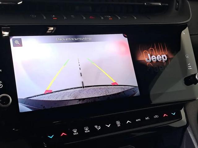 2026 Jeep Grand Cherokee L Altitude 4x2