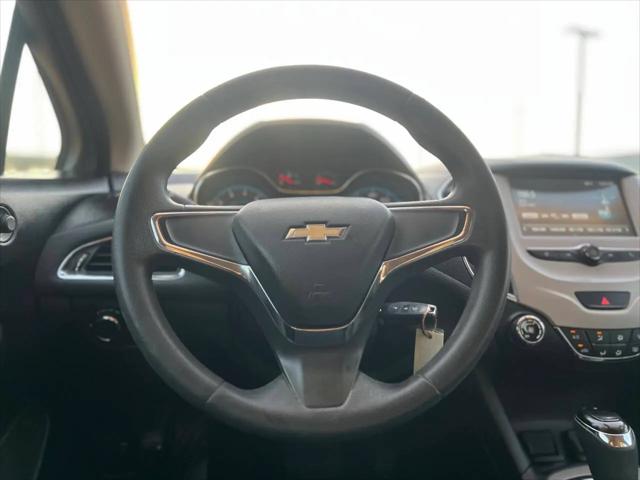 2017 Chevrolet Cruze LS Auto
