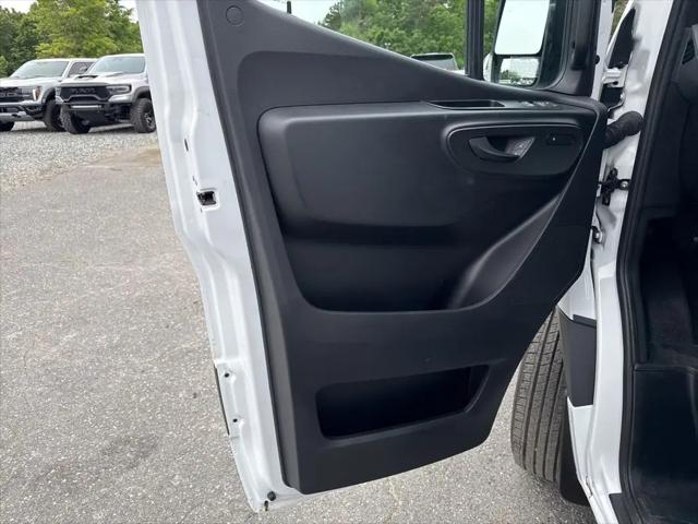 2025 Mercedes-Benz Sprinter 2500 High Roof 4-Cyl Diesel
