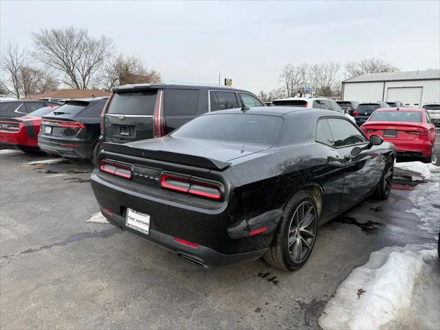 2018 Dodge Challenger 392 Hemi Scat Pack Shaker