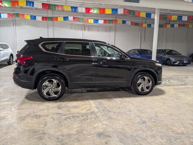 2021 Hyundai Santa Fe SE