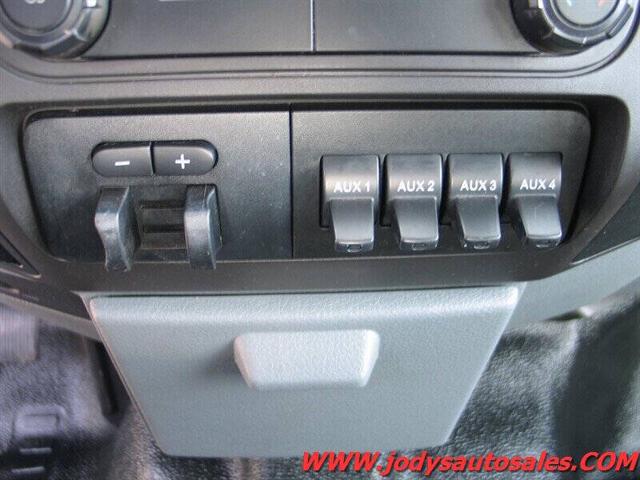 2016 Ford F-350 XL, MAINT UTILITY, X