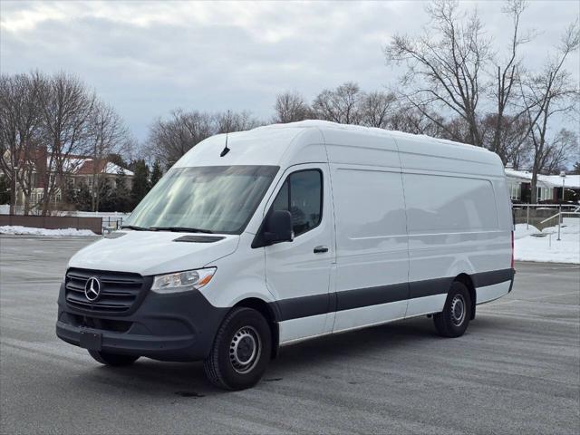 2023 Mercedes-Benz Sprinter 2500 High Roof 4-Cyl Diesel HO