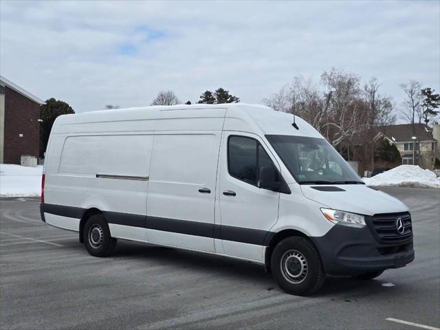 2023 Mercedes-Benz Sprinter 2500 High Roof 4-Cyl Diesel HO