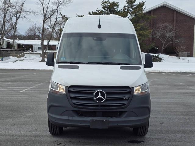 2023 Mercedes-Benz Sprinter 2500 High Roof 4-Cyl Diesel HO