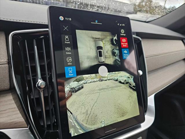 2026 Volvo XC90 Plug-In Hybrid Plus, T8 AWD, Electric/Gasoline, Bright, 7 Seats