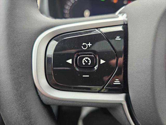 2026 Volvo XC90 Plug-In Hybrid Plus, T8 AWD, Electric/Gasoline, Bright, 7 Seats