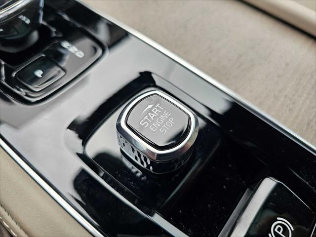 2026 Volvo XC90 Plug-In Hybrid Plus, T8 AWD, Electric/Gasoline, Bright, 7 Seats