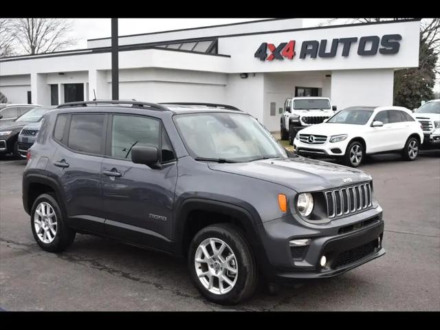 2023 Jeep Renegade Latitude 4x4 for sale in Indianapolis, IN