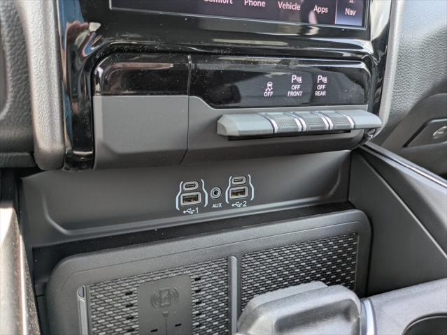 2026 Ram 1500 Lone Star Crew Cab 4x2 57 Box