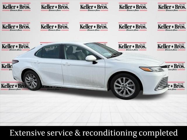 2022 Toyota Camry LE