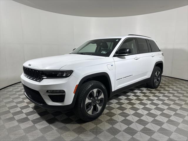 2022 Jeep Grand Cherokee 4xe Limited 4x4 2022 Jeep Grand Cherokee 4xe Limited 4x4