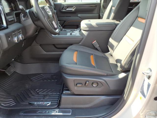 2026 GMC Sierra 2500HD Crew Cab, Standard Bed, AT4, 4WD