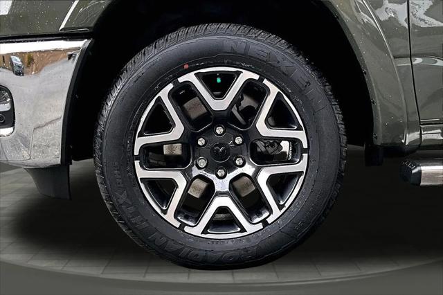 2026 Ram 1500 Laramie Crew Cab 4x4 5'7" Box
