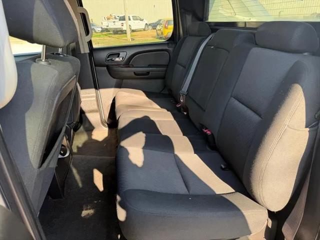 2013 Chevrolet Avalanche LS
