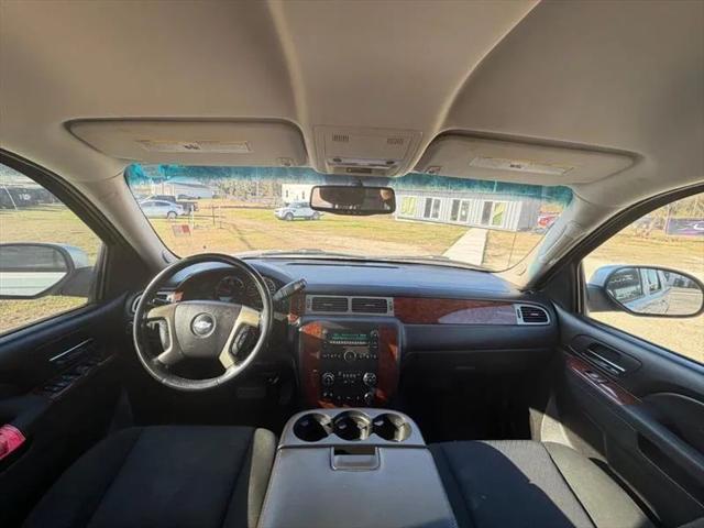 2013 Chevrolet Avalanche LS