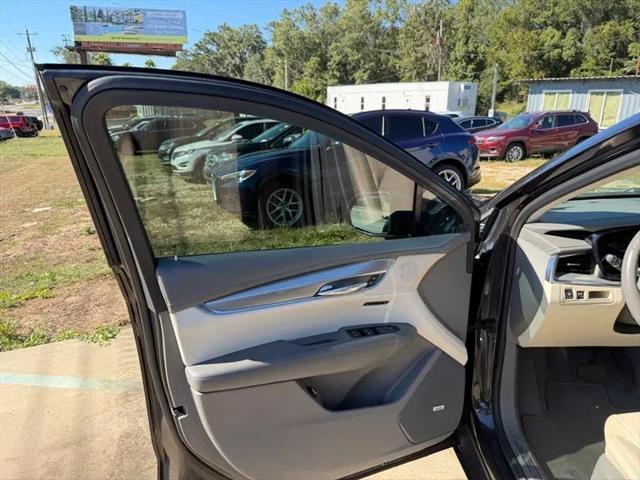 2017 Cadillac XT5 Premium Luxury