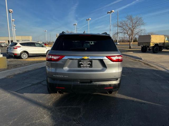 2020 Chevrolet Traverse AWD LT Cloth