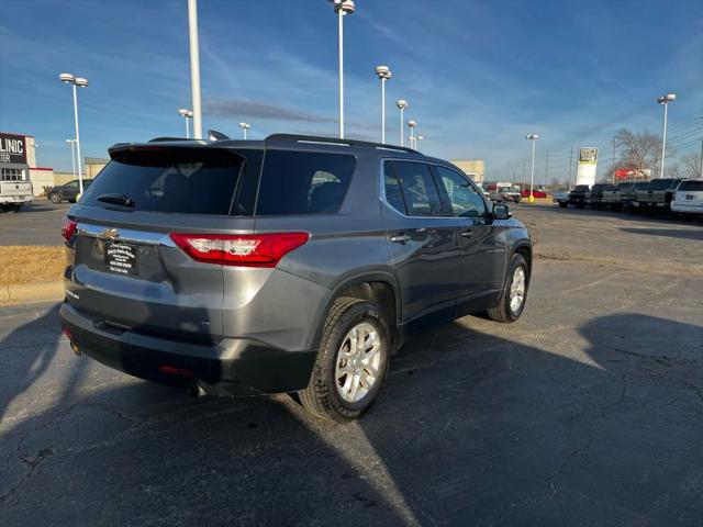 2020 Chevrolet Traverse AWD LT Cloth
