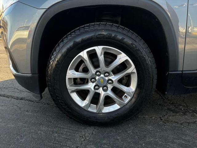 2020 Chevrolet Traverse AWD LT Cloth