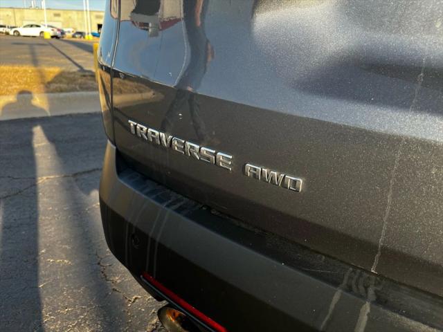 2020 Chevrolet Traverse AWD LT Cloth