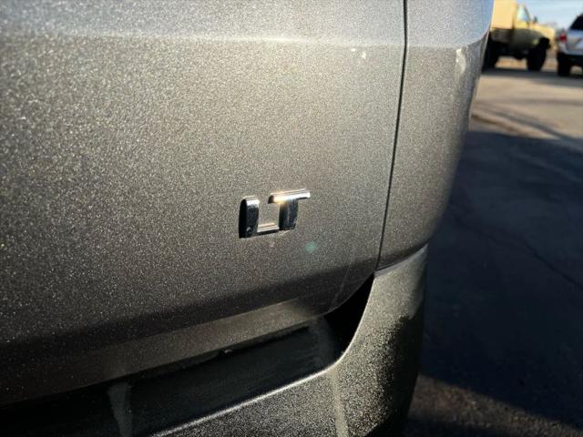 2020 Chevrolet Traverse AWD LT Cloth