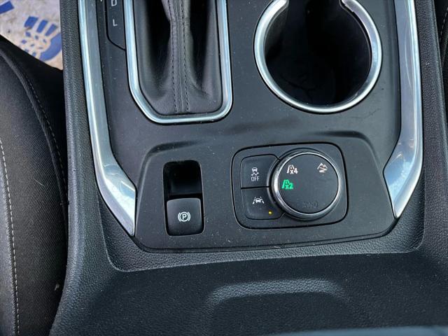 2020 Chevrolet Traverse AWD LT Cloth