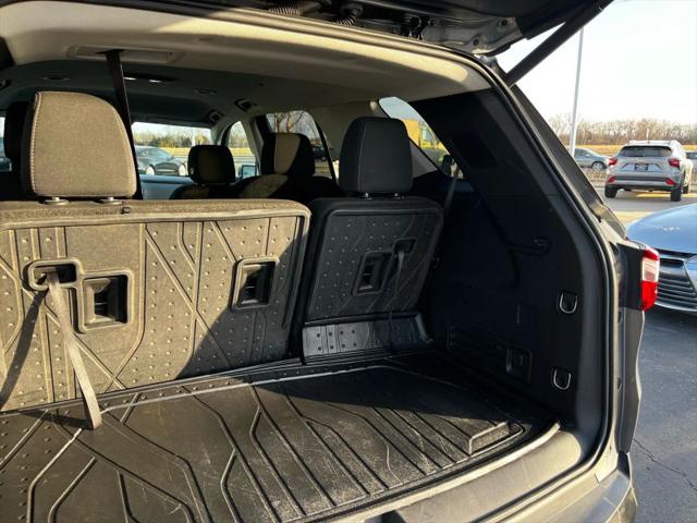 2020 Chevrolet Traverse AWD LT Cloth