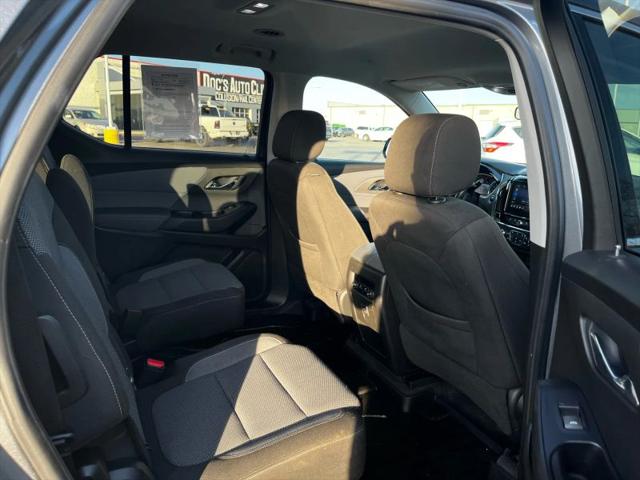 2020 Chevrolet Traverse AWD LT Cloth
