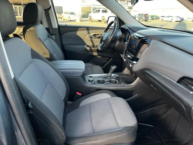 2020 Chevrolet Traverse AWD LT Cloth