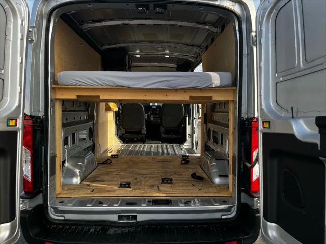 2023 Ford Transit Cargo Van Medium Roof w/LWB