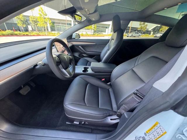 2021 Tesla Model 3 Standard Range Plus Rear-Wheel Drive