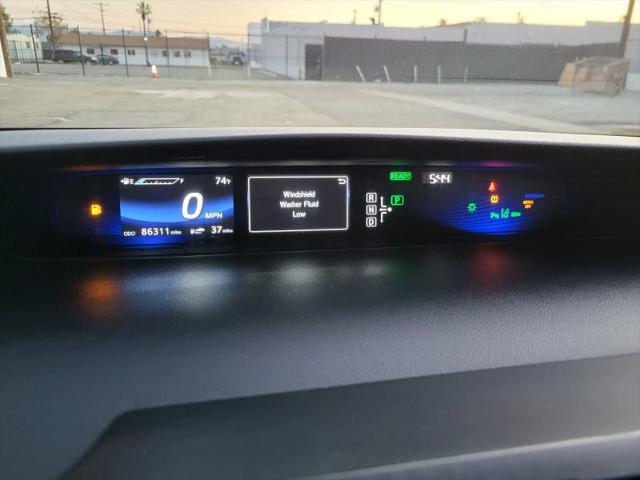 2017 Toyota Mirai Base
