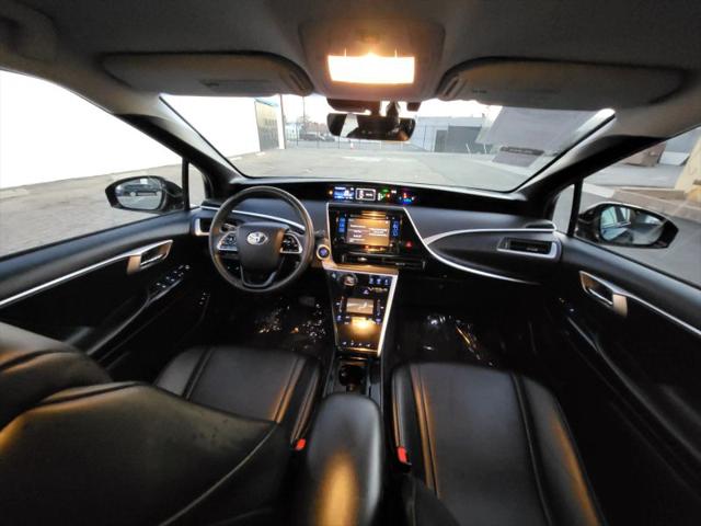 2017 Toyota Mirai Base